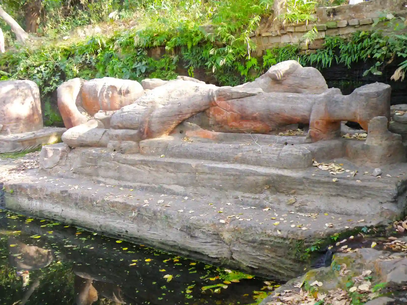 Ancient reclining Vishnu statue at Shesh Shaiya
